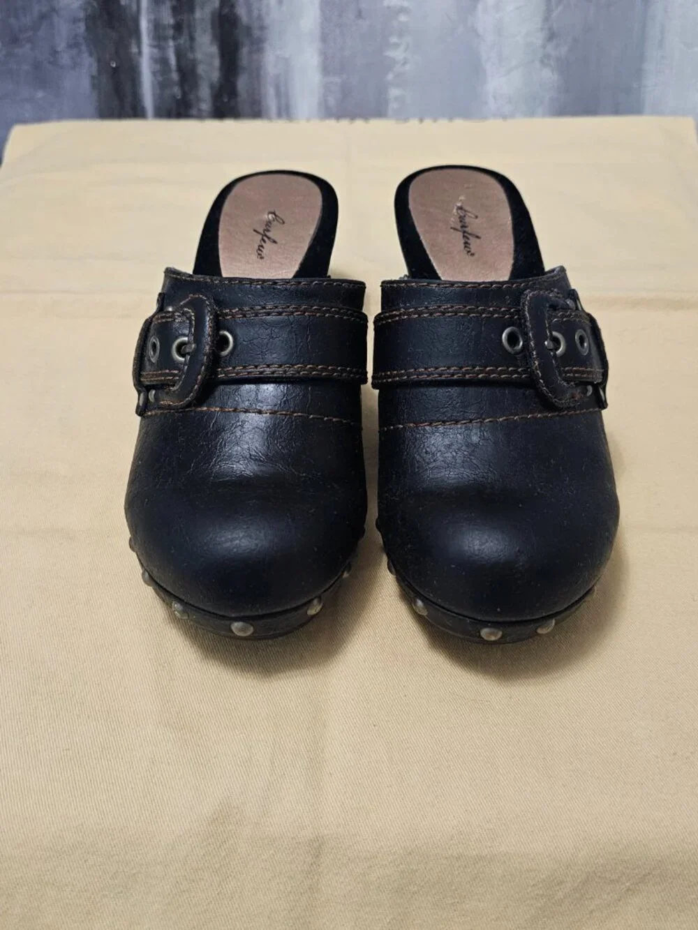 Curfew Black Studded Buckle Clogs Y2K Boho Mule Heels Women's – Size 6 - Picture 4 of 8